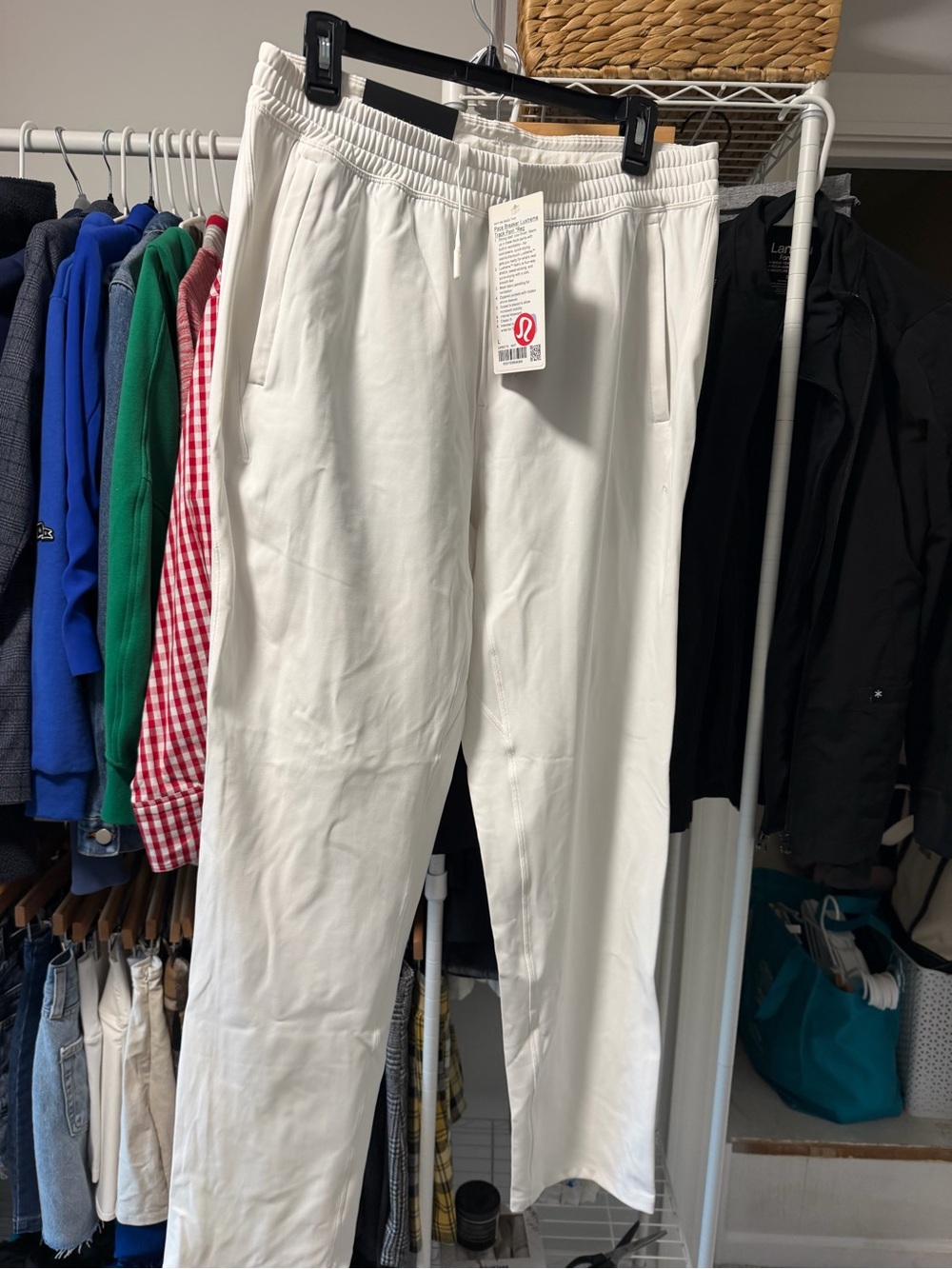 lululemon athletica Men’s White Athletic Jogger Pants Large